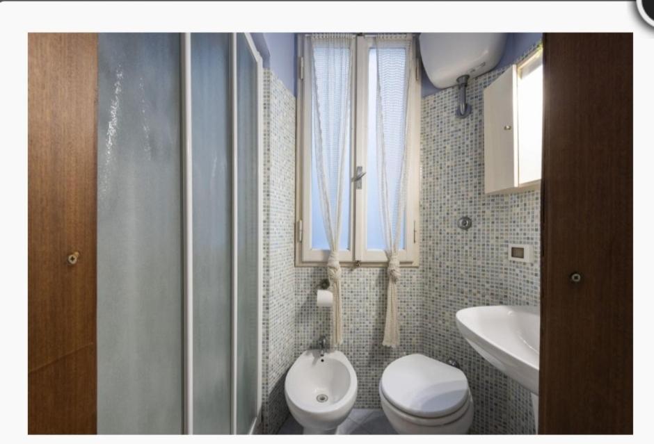 Tre Gigli Firenze Apartment, 5 Minutes From Station, Via Palazzuolo 55 ภายนอก รูปภาพ