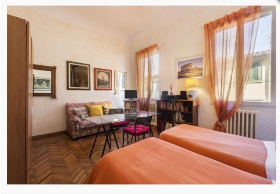 Tre Gigli Firenze Apartment, 5 Minutes From Station, Via Palazzuolo 55 ภายนอก รูปภาพ